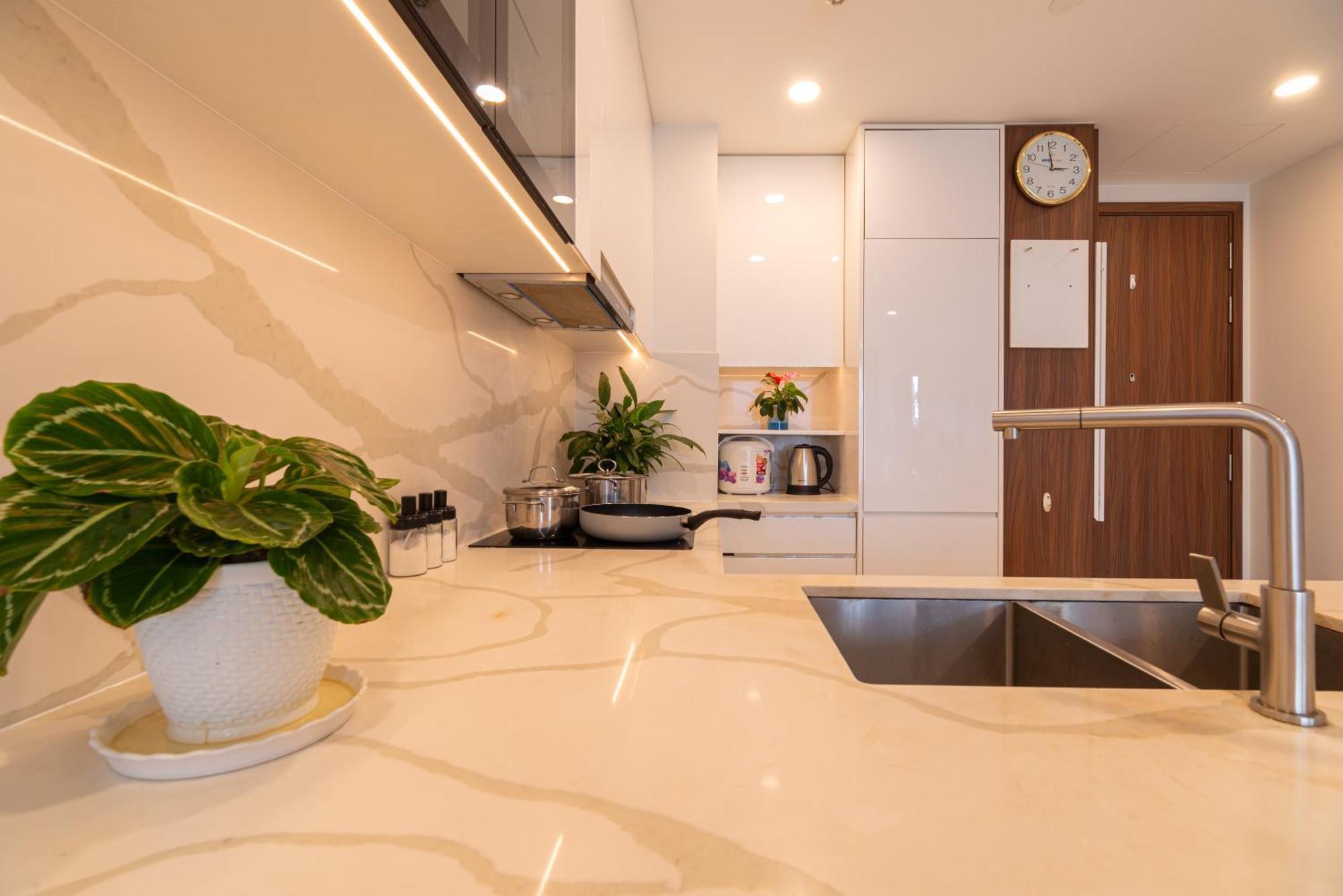 Metropole Thu Thiem- 2 Bedroom In The Center -river View & Luxury *