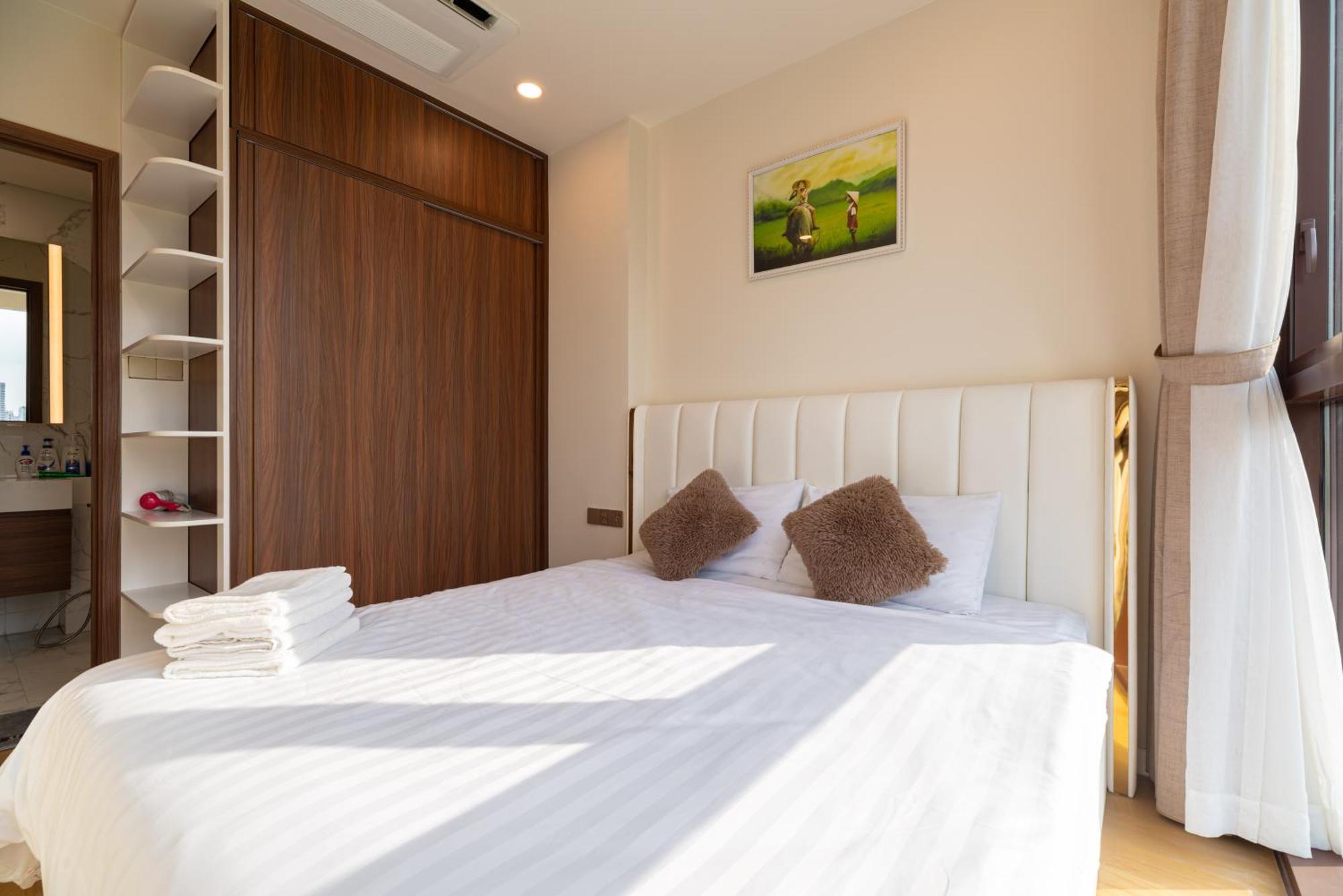 Metropole Thu Thiem- 2 Bedroom In The Center -river View & Luxury *